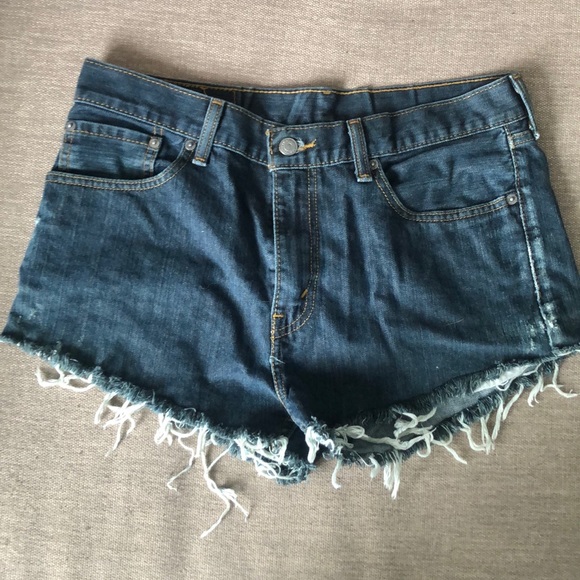 Levi's Pants - Levi’s 508 Denim Shorts Sz32